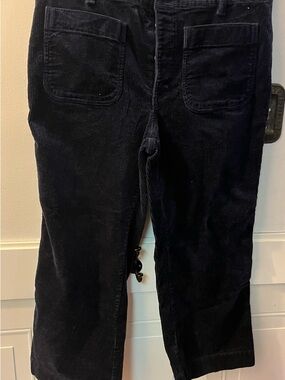 Wide-Leg Corduroy Pants in Black